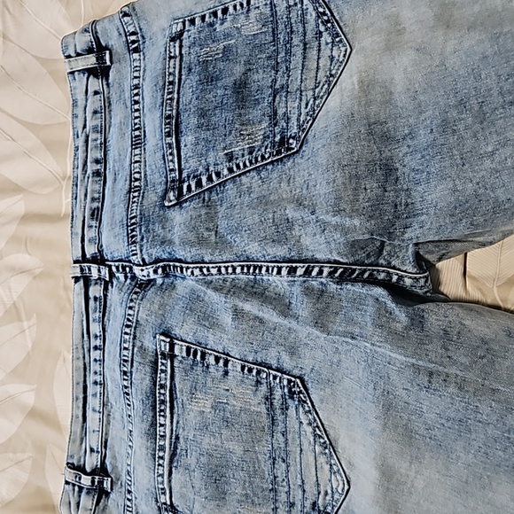 Mens - Picture 3 of 3